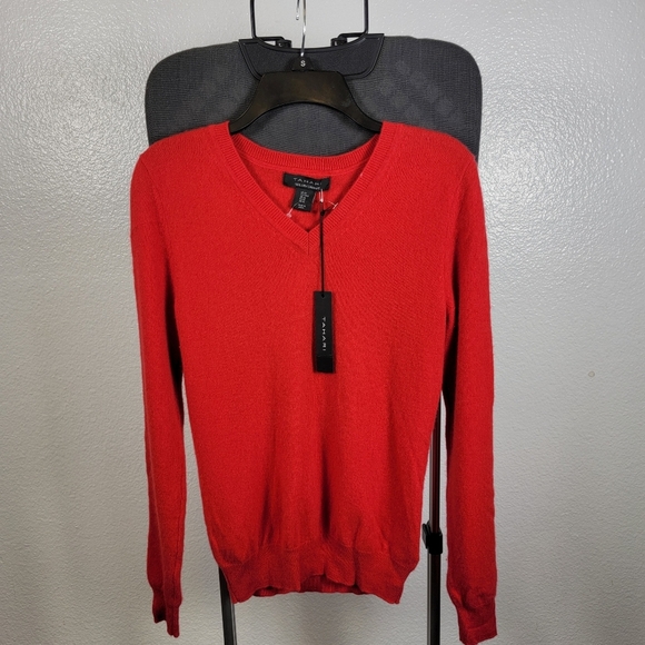 Tahari 2-ply Cashmere Red Long Sleeve Sweater Size M - Picture 1 of 5
